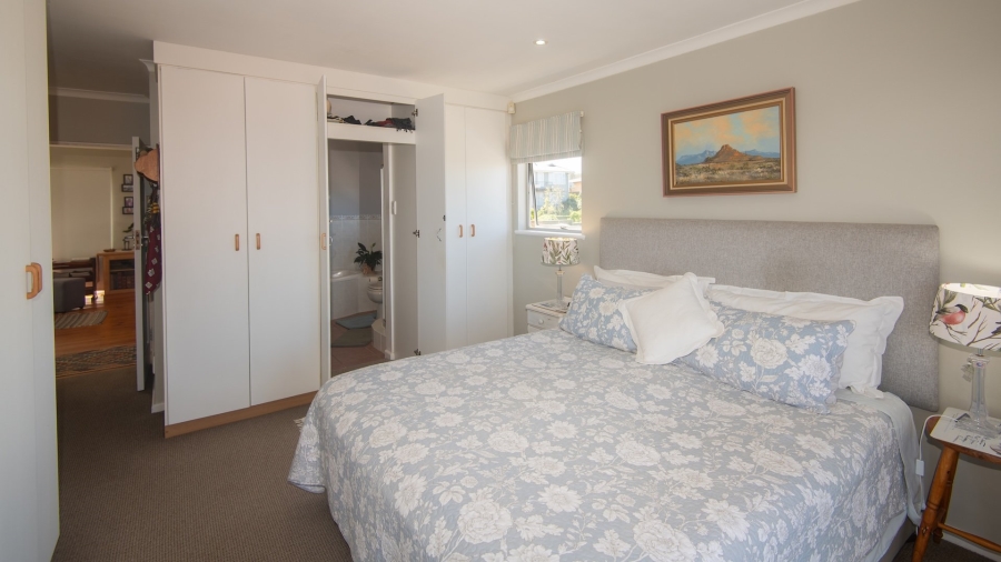 5 Bedroom Property for Sale in Hersham Western Cape